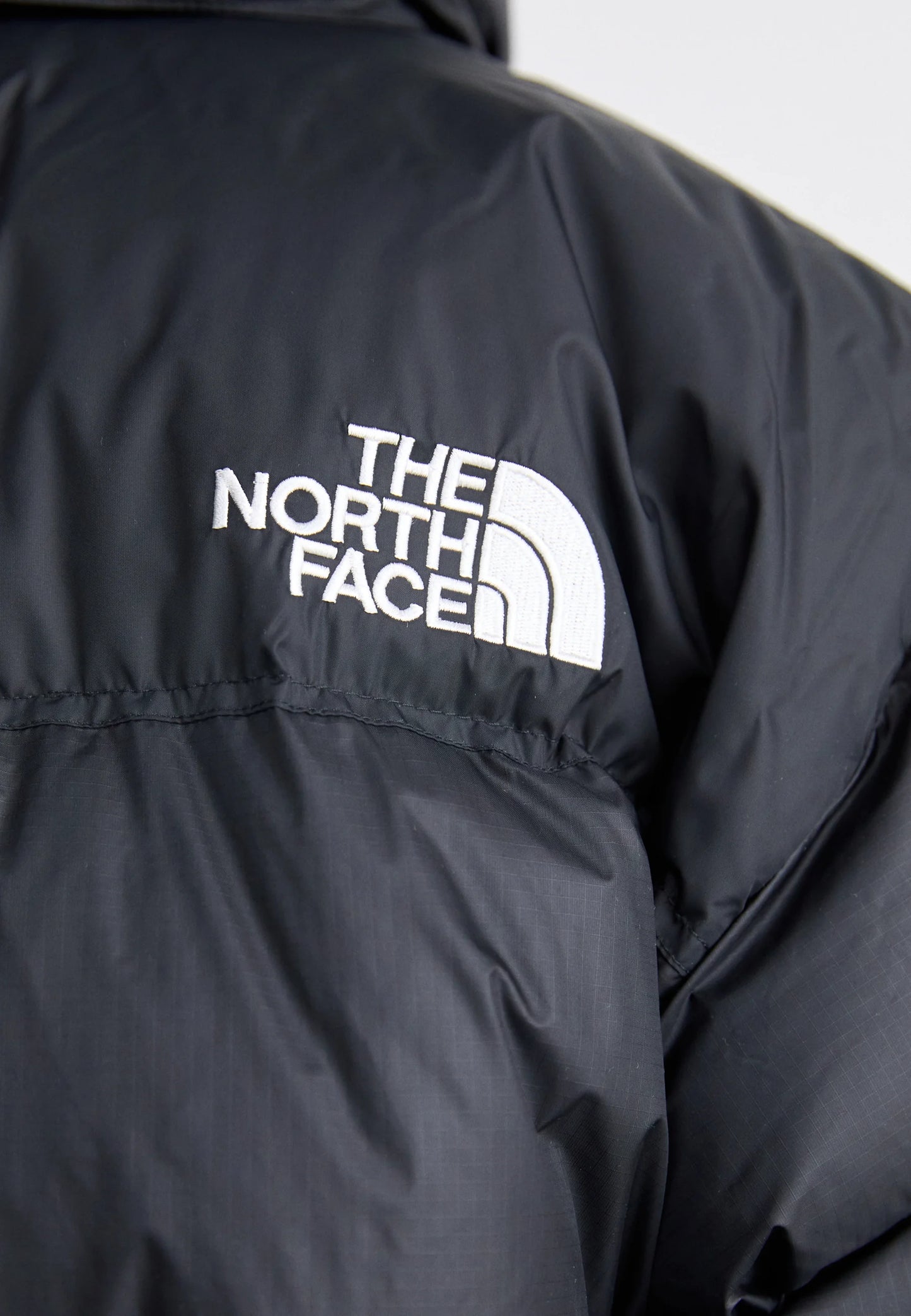 THE NF PUFFER